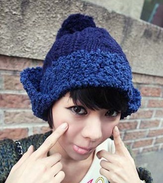 藍色可愛(ài)少女針織帽