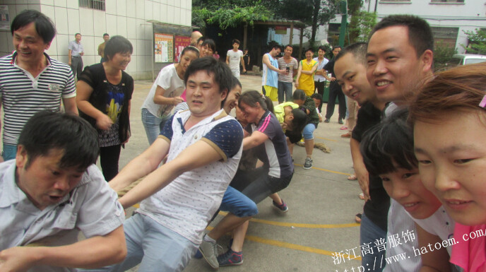 拔河比賽現場(chǎng)精彩鏡頭