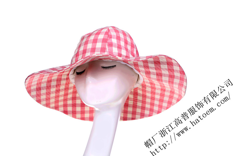 制帽廠(chǎng)告訴你，批量定做一頂遮陽(yáng)帽要多少錢(qián)？